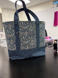 Tourist Tote Bag with Mary Ellen